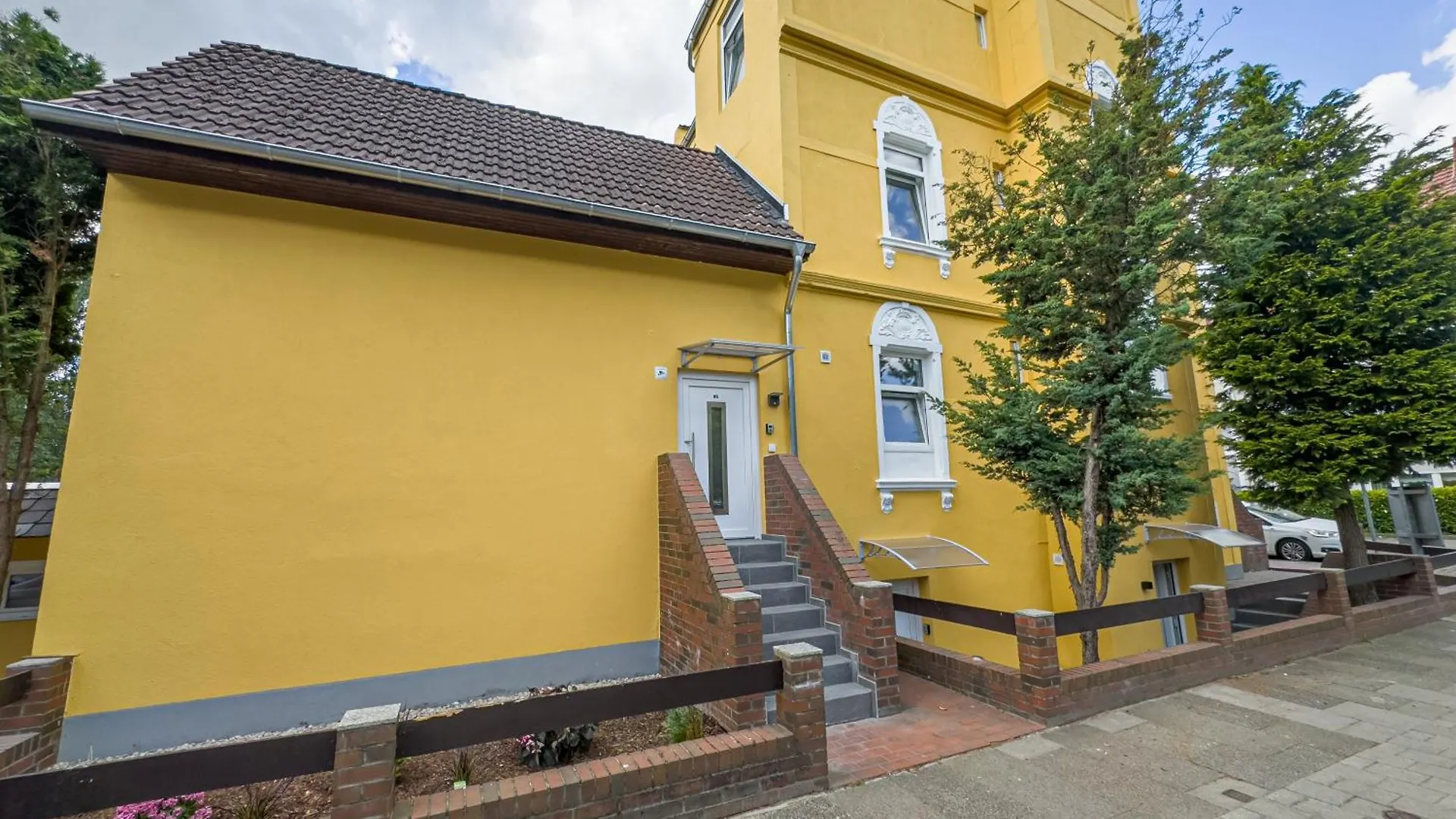 Immostay M#Apartments Waterfront - Wifi & Parking BRE 0*,  Deutschland